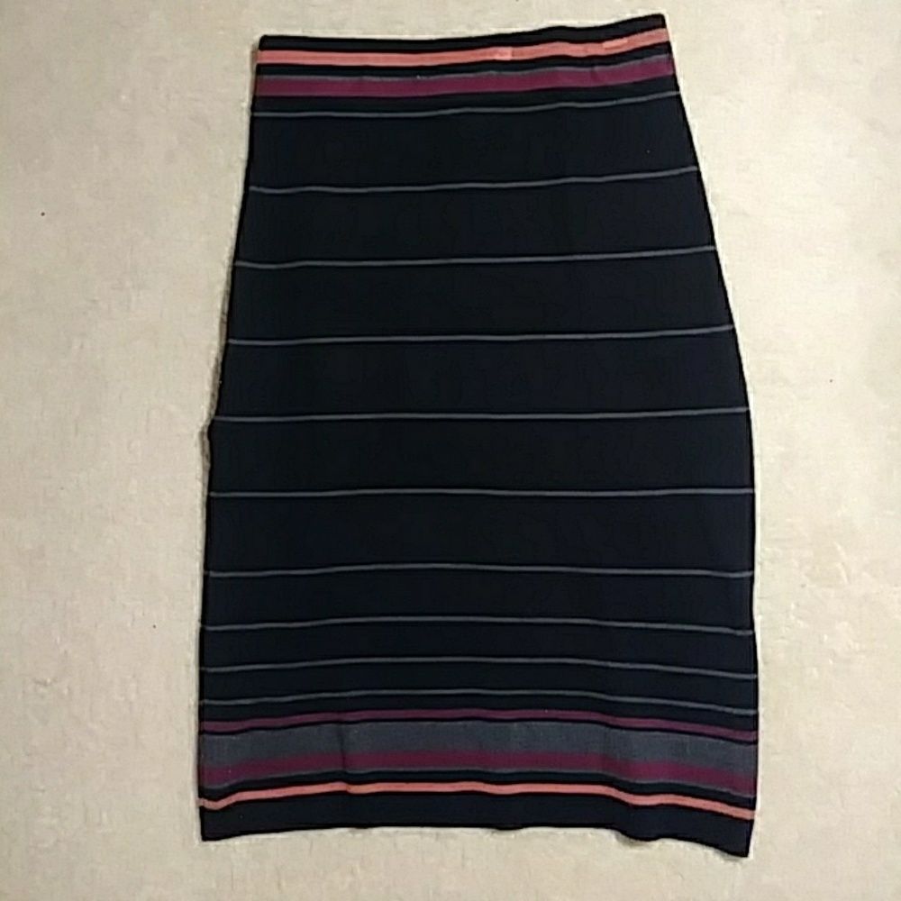 Max Studio Black Knit Pencil Skirt